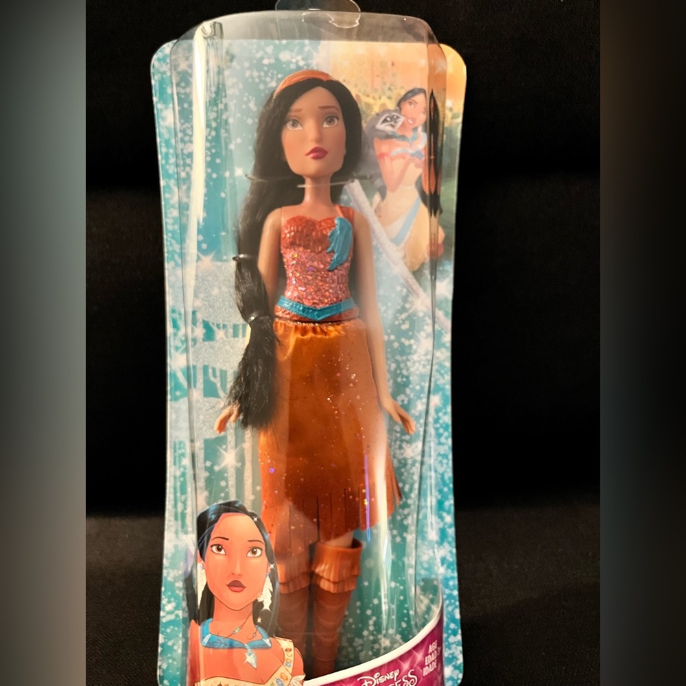 Disney Royal shimmer Pocahontas princess Doll.